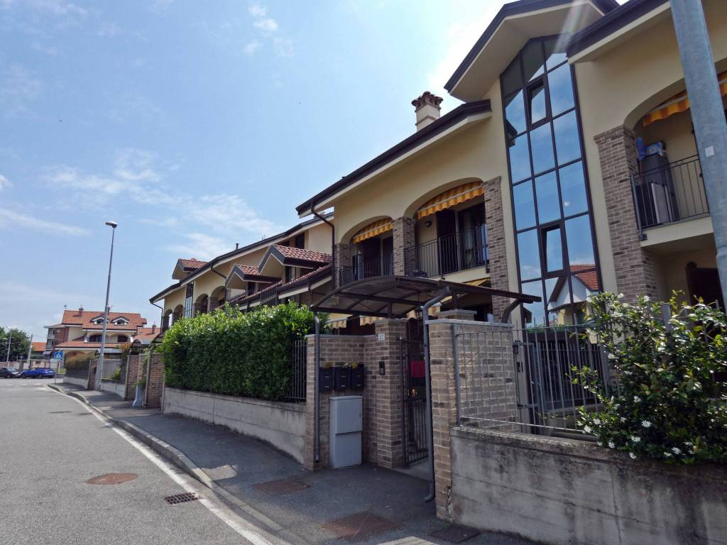 Appartamento in vendita a San Maurizio Canavese, 4 locali, prezzo € 139.000 | PortaleAgenzieImmobiliari.it