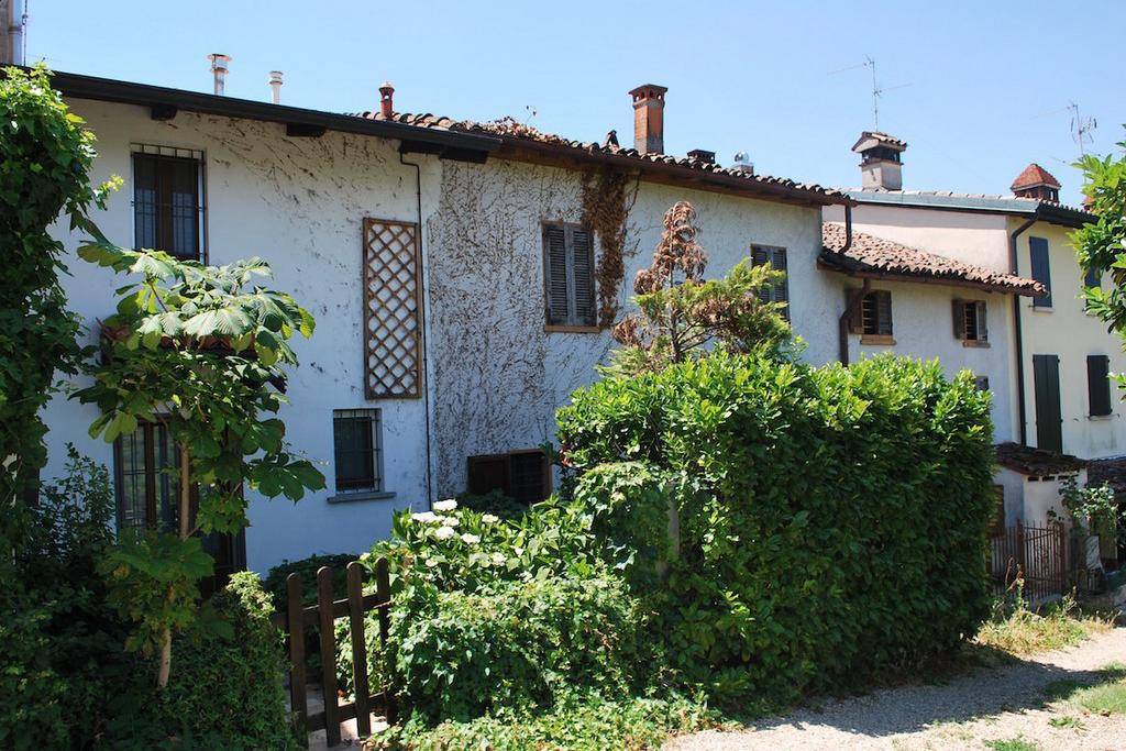 Rustico / Casale in vendita a Montecalvo Versiggia, 7 locali, prezzo € 55.000 | PortaleAgenzieImmobiliari.it