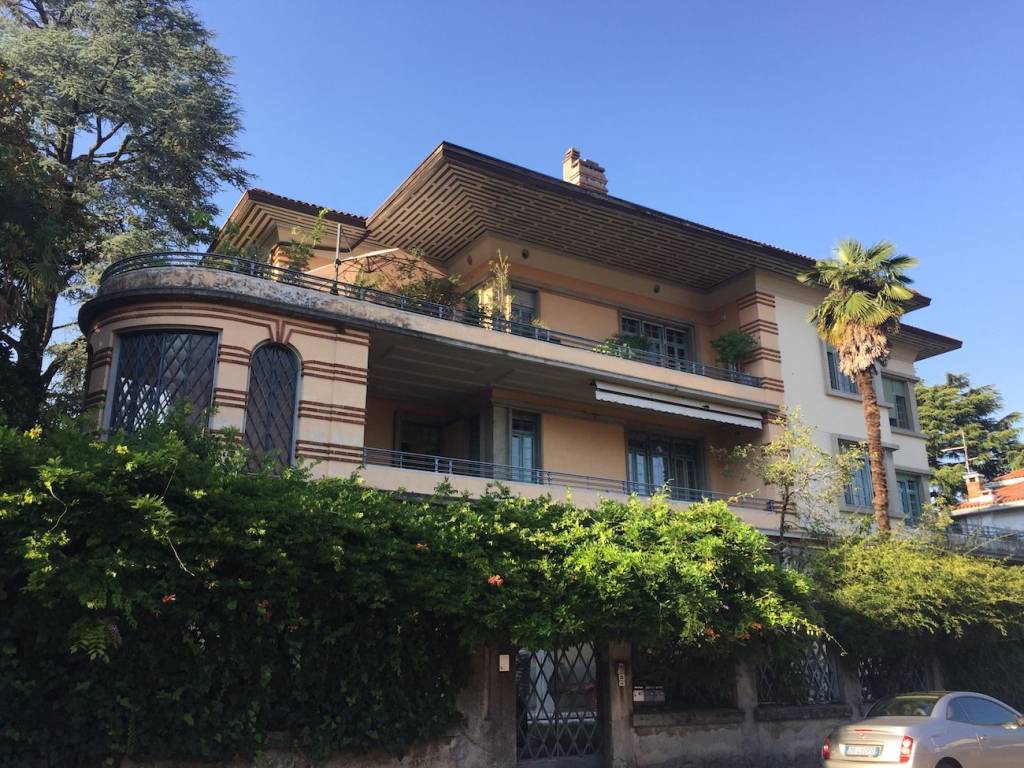 Appartamento in vendita a Udine, 6 locali, prezzo € 420.000 | PortaleAgenzieImmobiliari.it