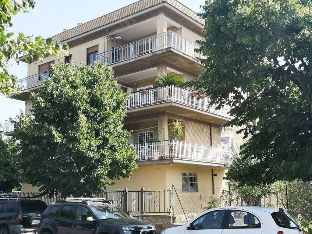 Appartamento in vendita a Roma, 2 locali, prezzo € 80.000 | CambioCasa.it