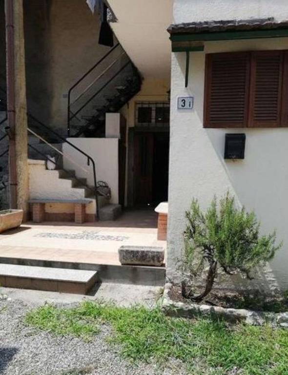 Appartamento in vendita a Vergiate, 3 locali, prezzo € 45.000 | PortaleAgenzieImmobiliari.it