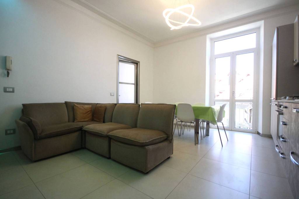 Appartamento in vendita a SanRemo, 4 locali, prezzo € 325.000 | CambioCasa.it