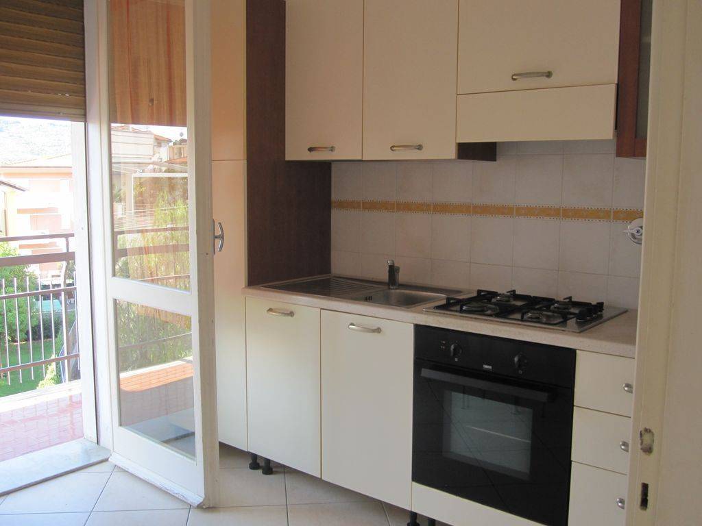 Appartamento in vendita a Diano Marina, 2 locali, prezzo € 185.000 | PortaleAgenzieImmobiliari.it