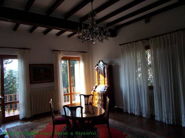 Villa in vendita a Salsomaggiore Terme, 15 locali, prezzo € 500.000 | PortaleAgenzieImmobiliari.it