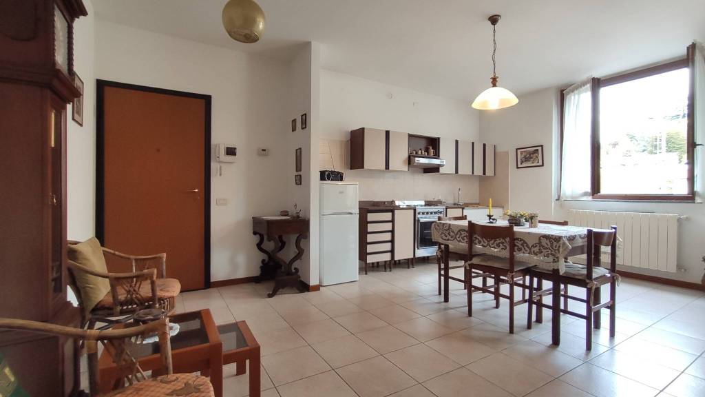 Appartamento in vendita a Alzano Lombardo, 2 locali, prezzo € 80.000 | PortaleAgenzieImmobiliari.it