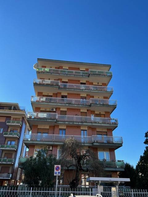 Appartamento in vendita a Collegno, 2 locali, prezzo € 105.000 | PortaleAgenzieImmobiliari.it