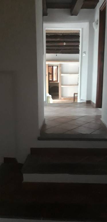 Appartamento in vendita a Mazzano Romano, 3 locali, prezzo € 49.000 | CambioCasa.it