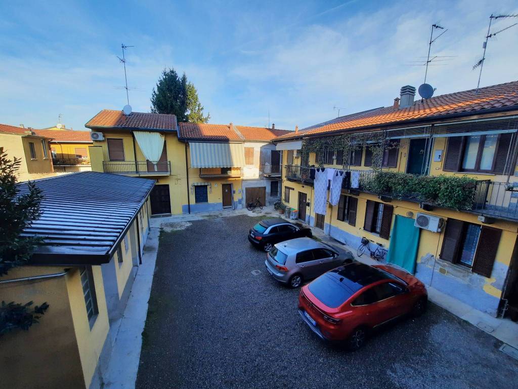 Appartamento in vendita a San Giorgio su Legnano, 3 locali, prezzo € 80.000 | PortaleAgenzieImmobiliari.it