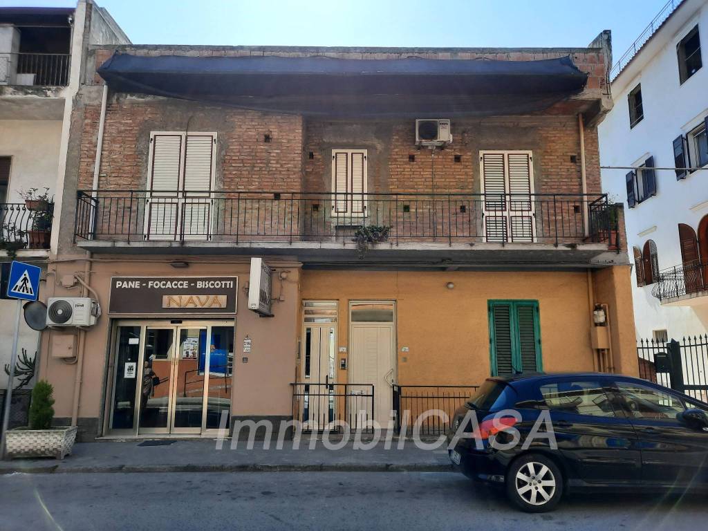 Appartamento in vendita a Rometta, 5 locali, prezzo € 100.000 | PortaleAgenzieImmobiliari.it