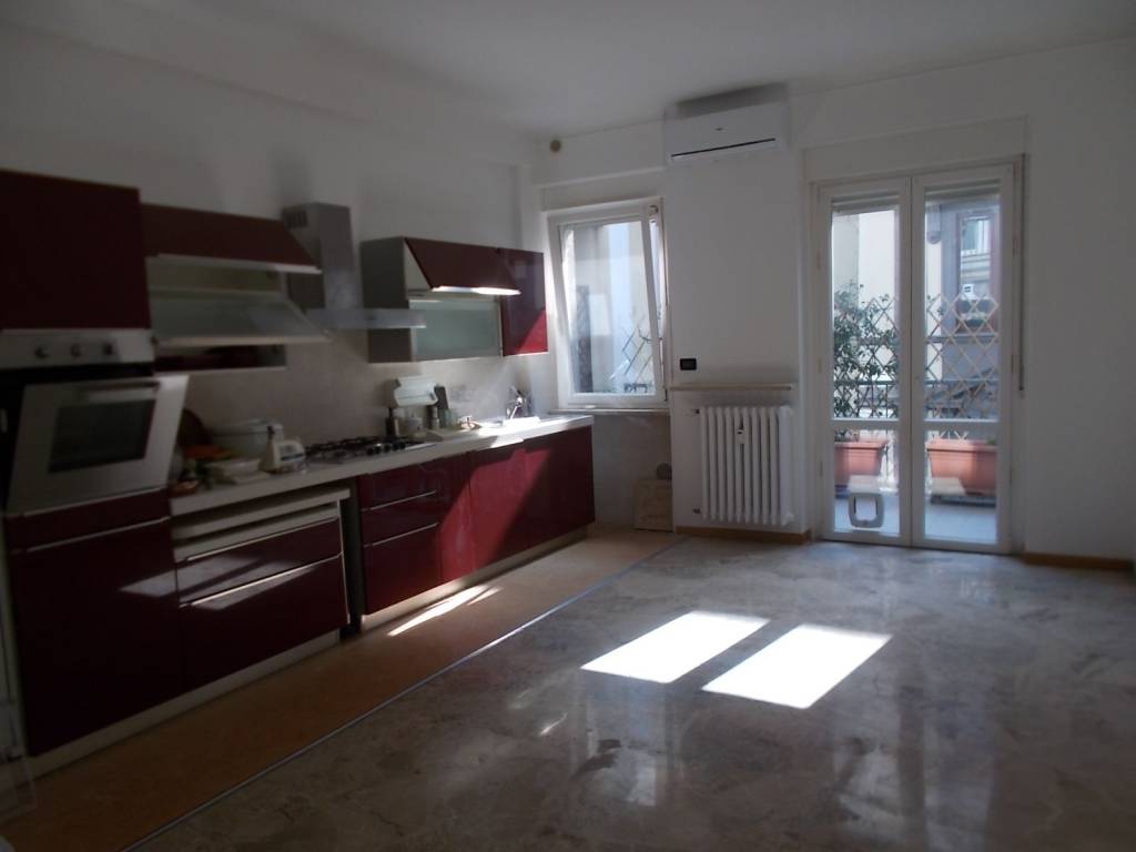 Appartamento in affitto a Alessandria, 5 locali, prezzo € 550 | PortaleAgenzieImmobiliari.it