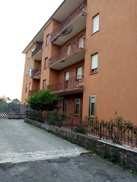 Appartamento in vendita a Pitigliano, 5 locali, Trattative riservate | PortaleAgenzieImmobiliari.it