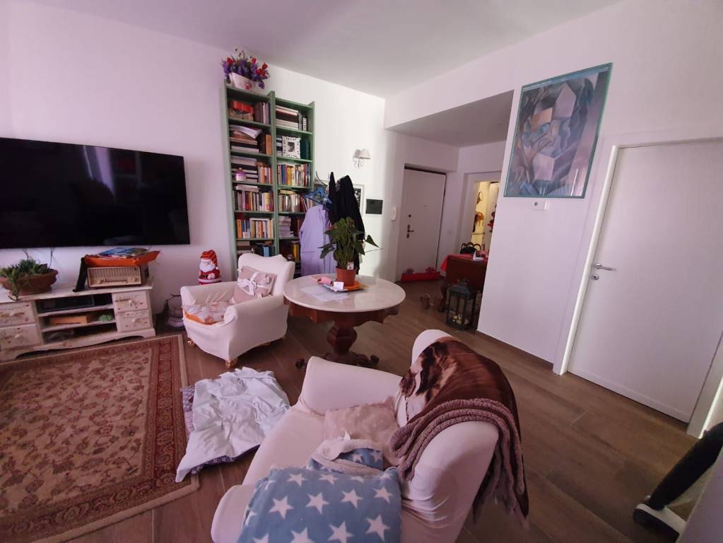 Appartamento in vendita a Spoleto, 5 locali, prezzo € 210.000 | PortaleAgenzieImmobiliari.it