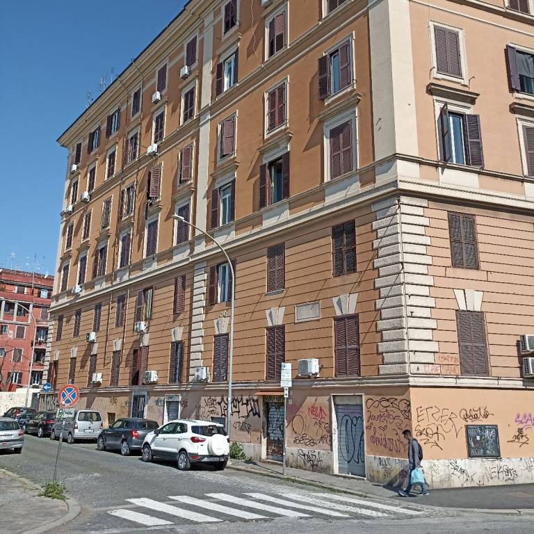 Appartamento in vendita a Roma, 2 locali, zona Zona: 7 . Esquilino, San Lorenzo, Termini, prezzo € 180.000 | CambioCasa.it