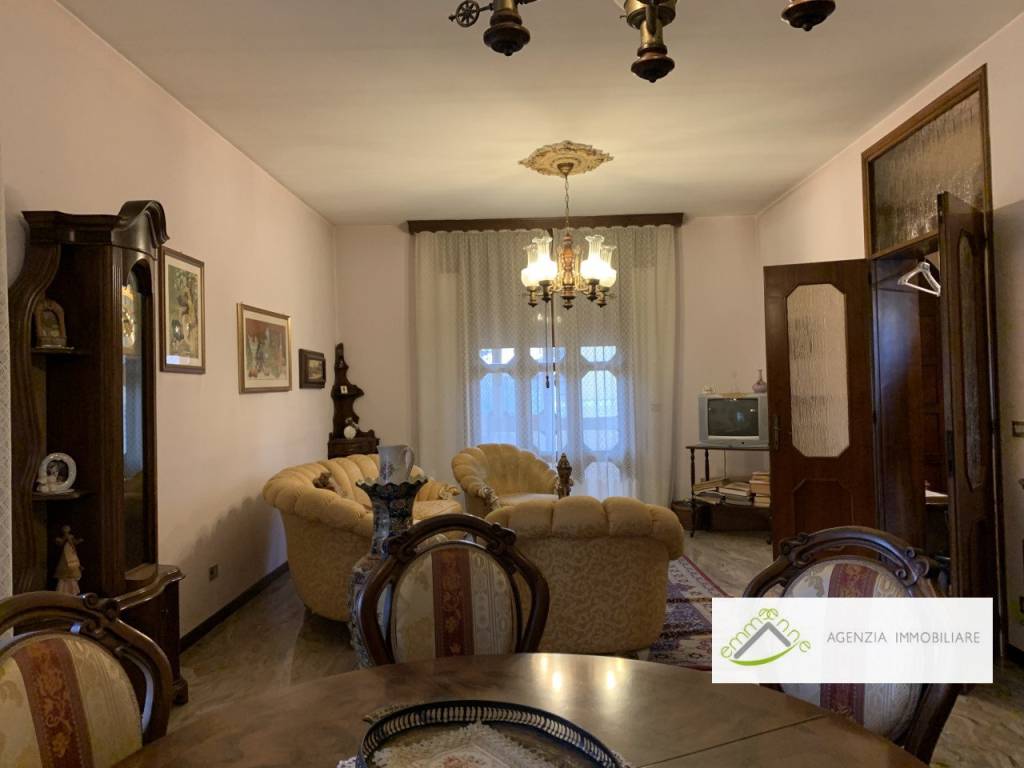 Villa in vendita a Piove di Sacco, 5 locali, prezzo € 195.000 | PortaleAgenzieImmobiliari.it