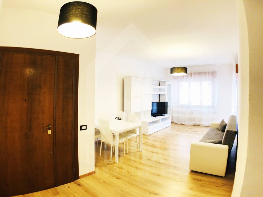 Appartamento in vendita a Pomezia, 2 locali, prezzo € 135.000 | PortaleAgenzieImmobiliari.it