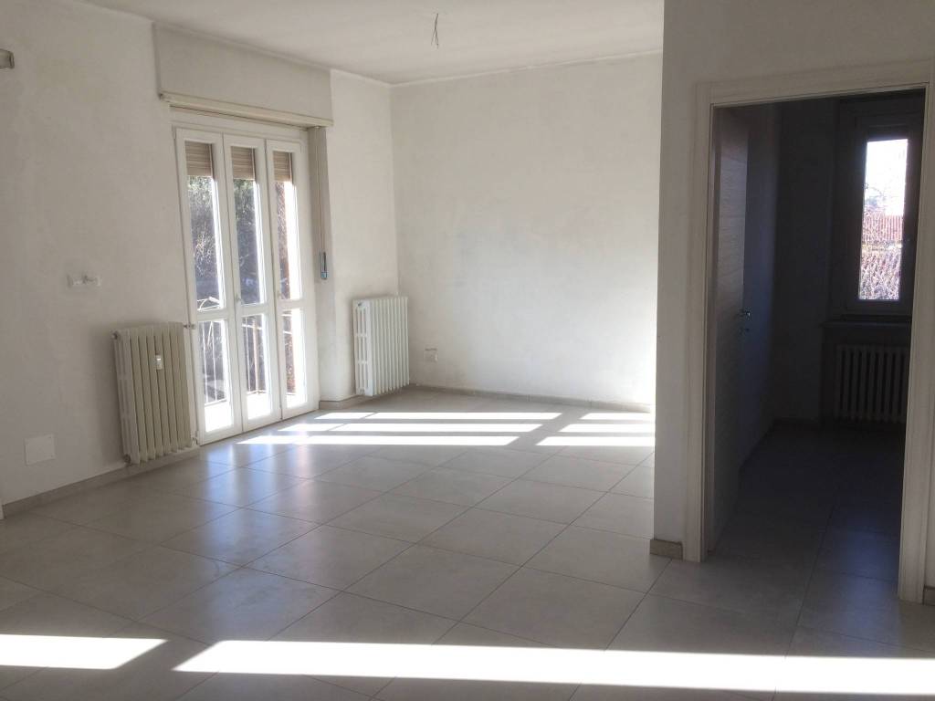 Appartamento in affitto a Chieri, 3 locali, prezzo € 450 | CambioCasa.it
