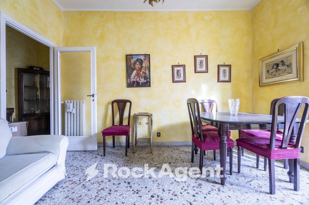 Appartamento in vendita a Roma, 2 locali, prezzo € 249.000 | CambioCasa.it