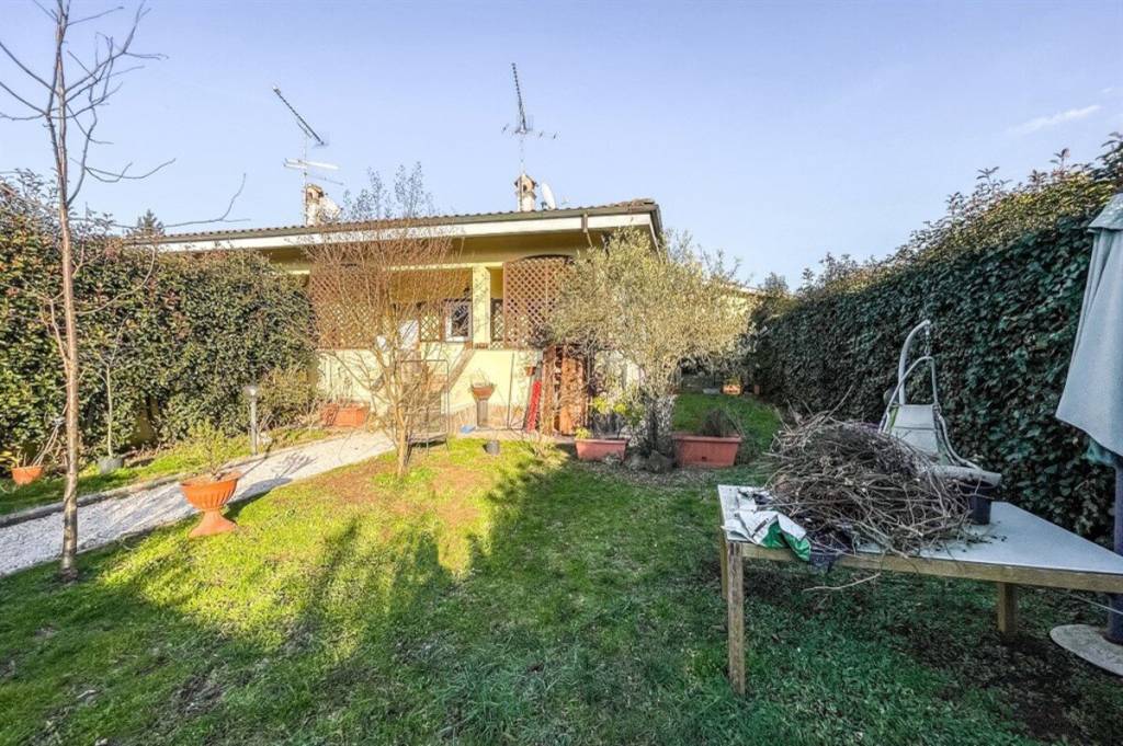 Villa in vendita a Labico, 3 locali, prezzo € 189.000 | CambioCasa.it