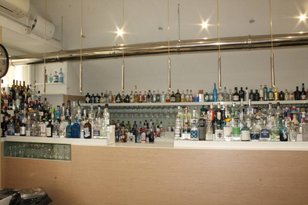 Bar in vendita a Loano, 2 locali, prezzo € 120.000 | CambioCasa.it