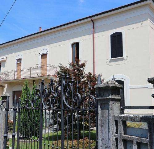Appartamento in vendita a Verbania, 2 locali, prezzo € 125.000 | PortaleAgenzieImmobiliari.it