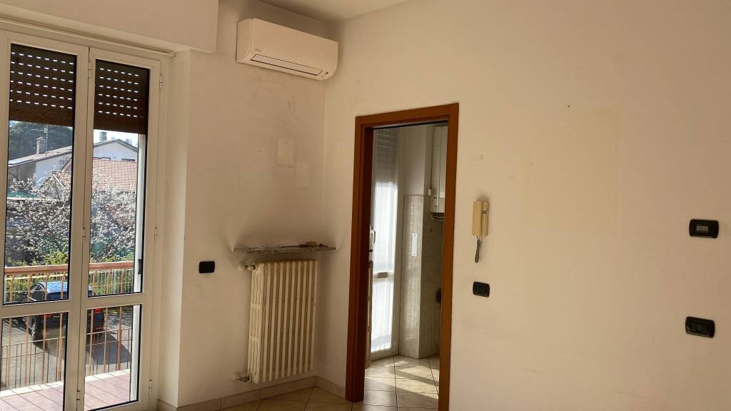 Appartamento in vendita a Cairate, 2 locali, prezzo € 65.000 | PortaleAgenzieImmobiliari.it
