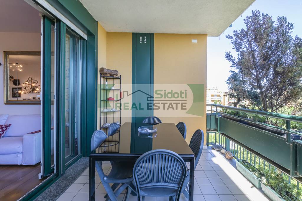 Appartamento in vendita a Pioltello, 6 locali, prezzo € 635.000 | PortaleAgenzieImmobiliari.it