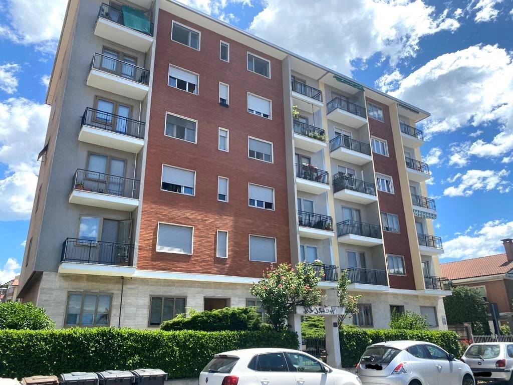 Appartamento in vendita a Grugliasco, 3 locali, prezzo € 210.000 | PortaleAgenzieImmobiliari.it