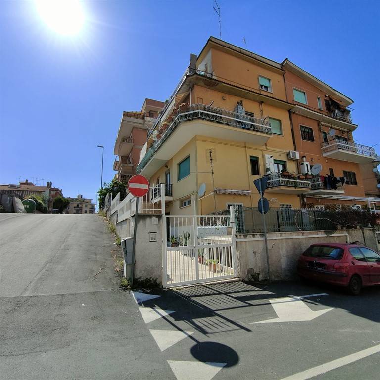Appartamento in vendita a Roma, 2 locali, zona Zona: 35 . Setteville - Casalone - Acqua Vergine, prezzo € 89.000 | CambioCasa.it