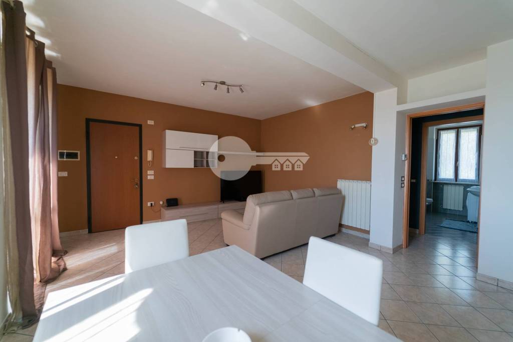 Appartamento in vendita a Ghedi, 3 locali, prezzo € 145.000 | PortaleAgenzieImmobiliari.it