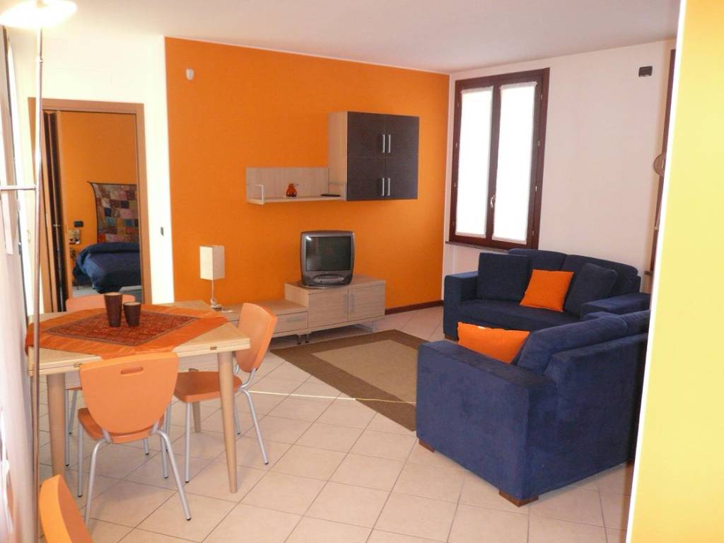 Appartamento in vendita a Saronno, 2 locali, prezzo € 175.000 | PortaleAgenzieImmobiliari.it