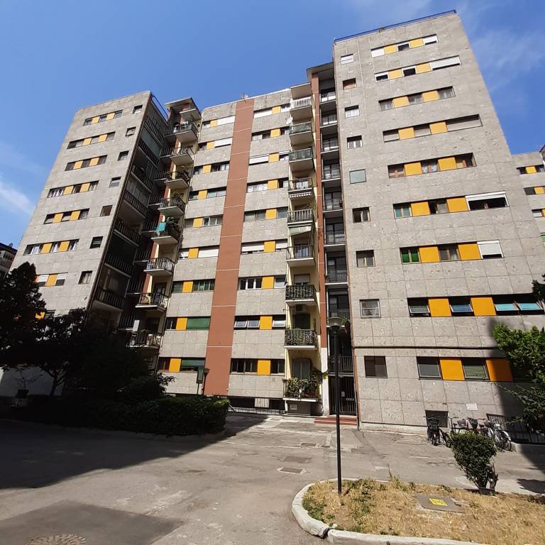 Appartamento in vendita a Cologno Monzese, 3 locali, prezzo € 198.000 | PortaleAgenzieImmobiliari.it