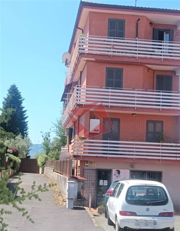 Appartamento in vendita a Gallicano nel Lazio, 2 locali, prezzo € 49.000 | CambioCasa.it