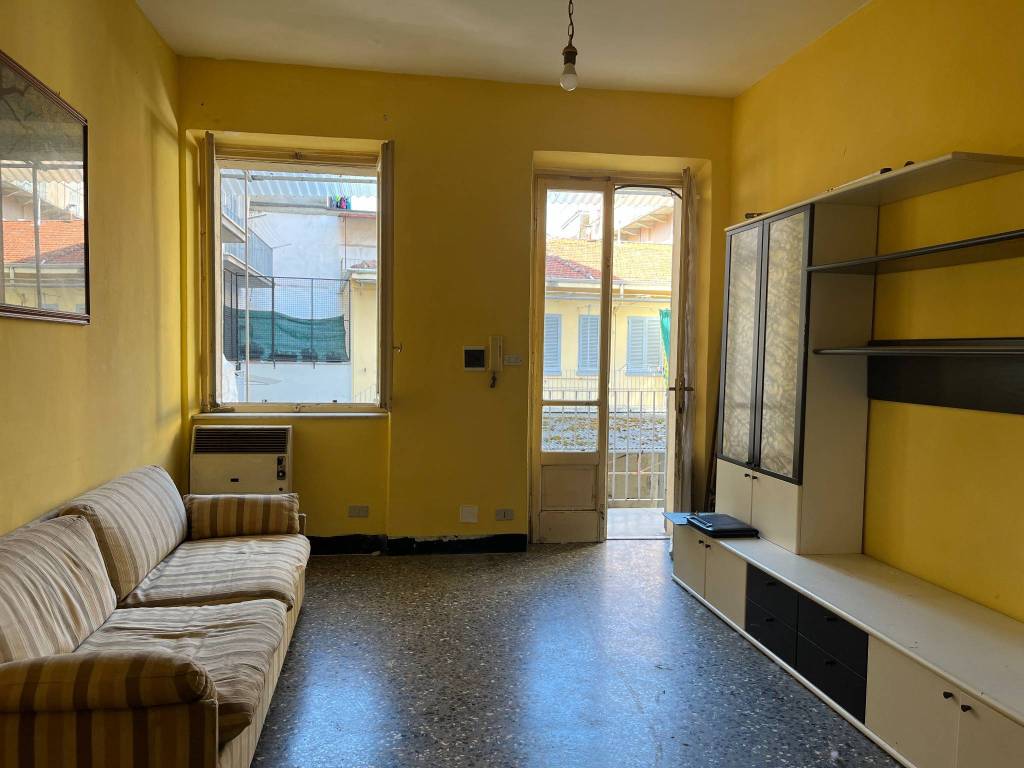 Appartamento in vendita a Asti, 1 locali, prezzo € 28.000 | PortaleAgenzieImmobiliari.it