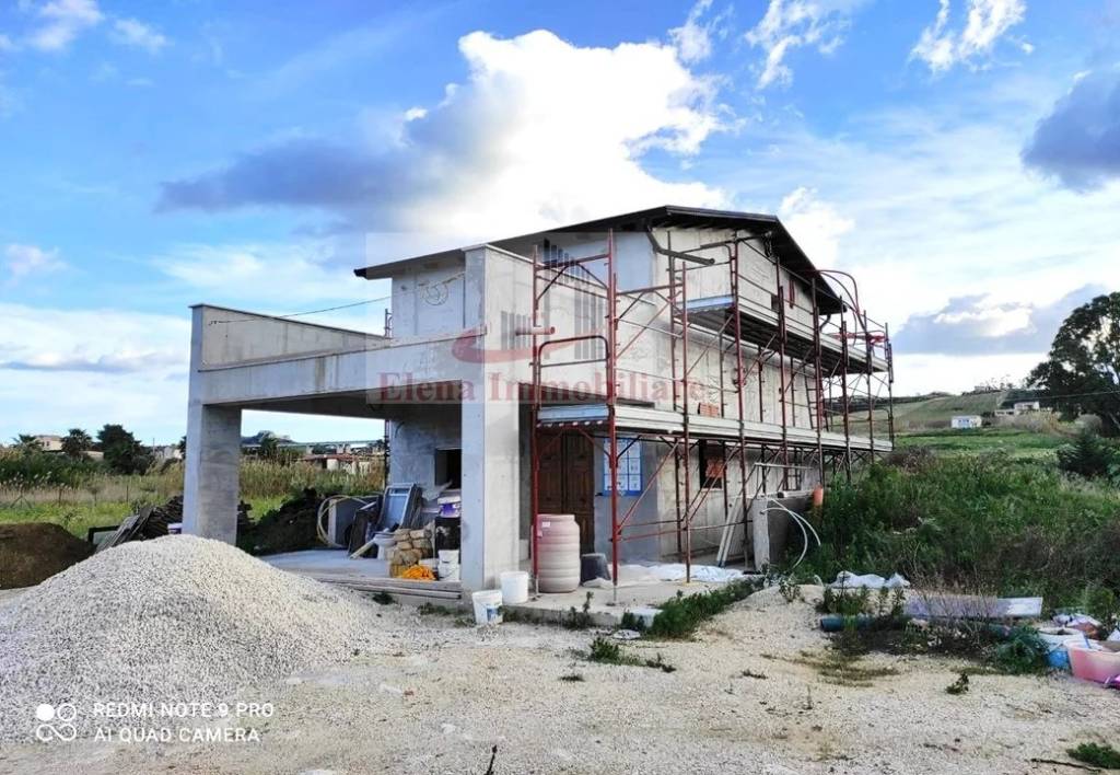Villa in vendita a Alcamo, 3 locali, prezzo € 200.000 | PortaleAgenzieImmobiliari.it