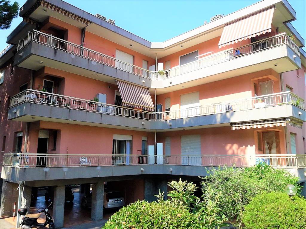 Appartamento in vendita a Bordighera, 2 locali, prezzo € 145.000 | PortaleAgenzieImmobiliari.it