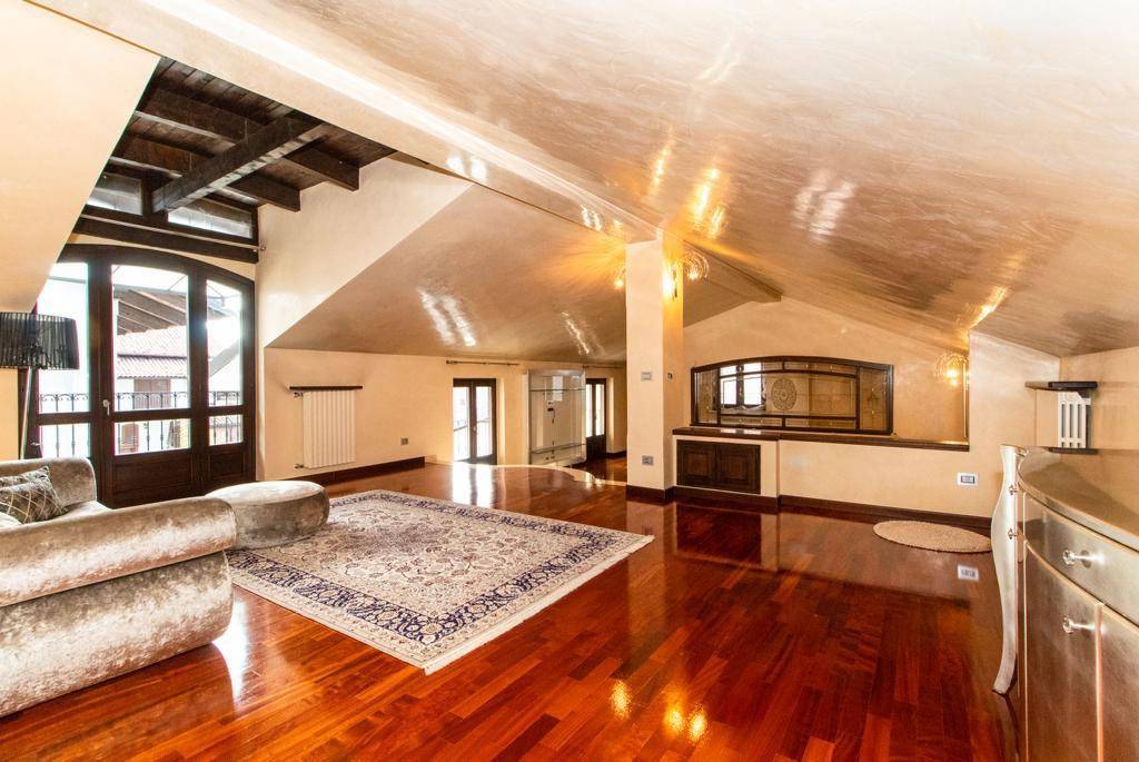 Villa in vendita a Rivalta di Torino, 5 locali, prezzo € 450.000 | PortaleAgenzieImmobiliari.it
