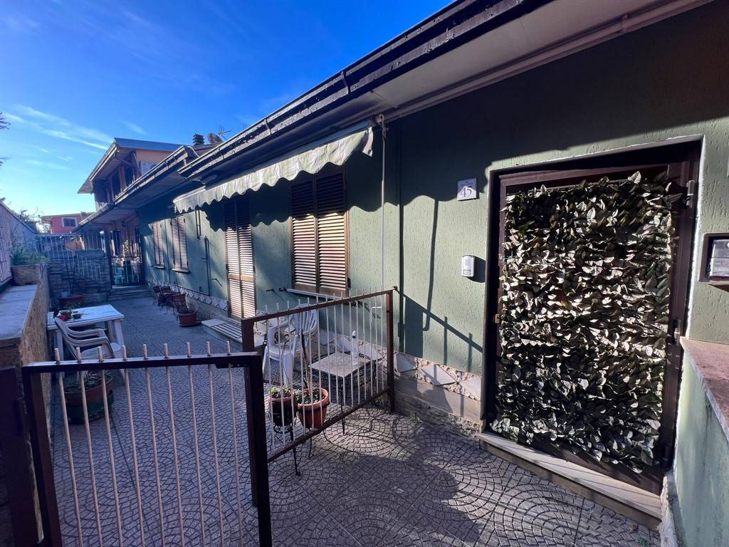 Appartamento in vendita a Valmontone, 2 locali, prezzo € 63.000 | CambioCasa.it