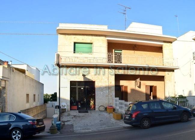 Appartamento in vendita a Alessano, 4 locali, prezzo € 132.000 | CambioCasa.it