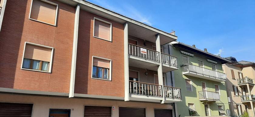 Appartamento in vendita a Zogno, 5 locali, prezzo € 178.000 | PortaleAgenzieImmobiliari.it