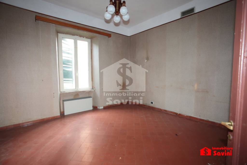 Appartamento in vendita a Genzano di Roma, 2 locali, prezzo € 58.000 | CambioCasa.it