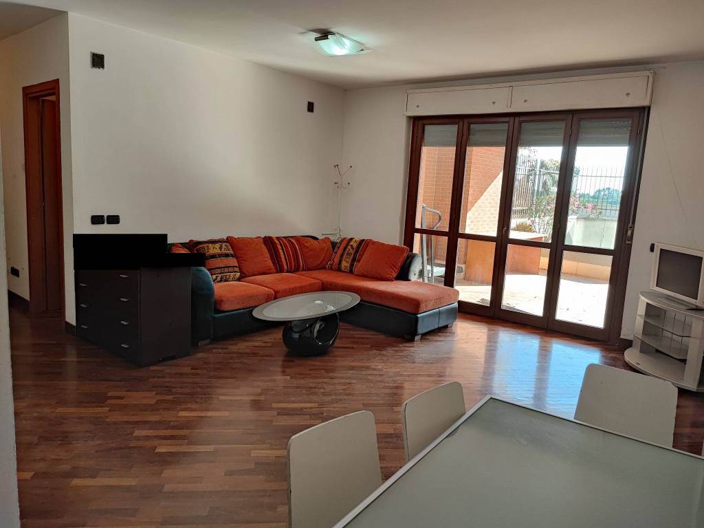 Appartamento in vendita a Fiumicino, 3 locali, prezzo € 279.000 | CambioCasa.it