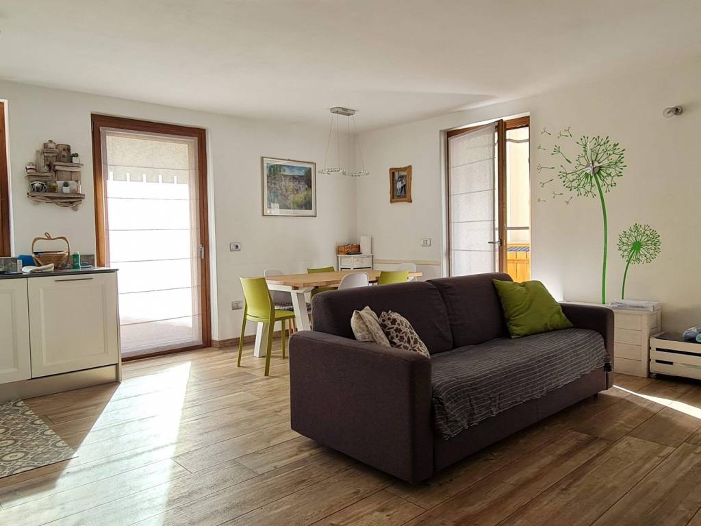 Appartamento in vendita a Caspoggio, 3 locali, prezzo € 260.000 | PortaleAgenzieImmobiliari.it