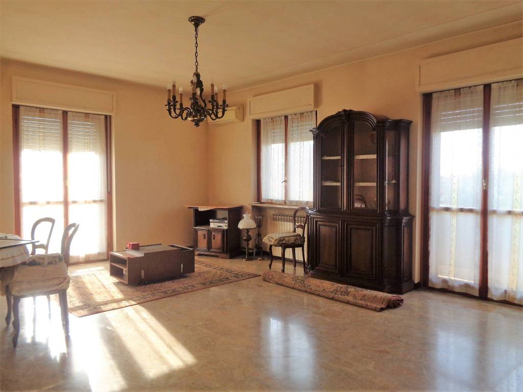 Appartamento in vendita a Soresina, 3 locali, prezzo € 90.000 | CambioCasa.it