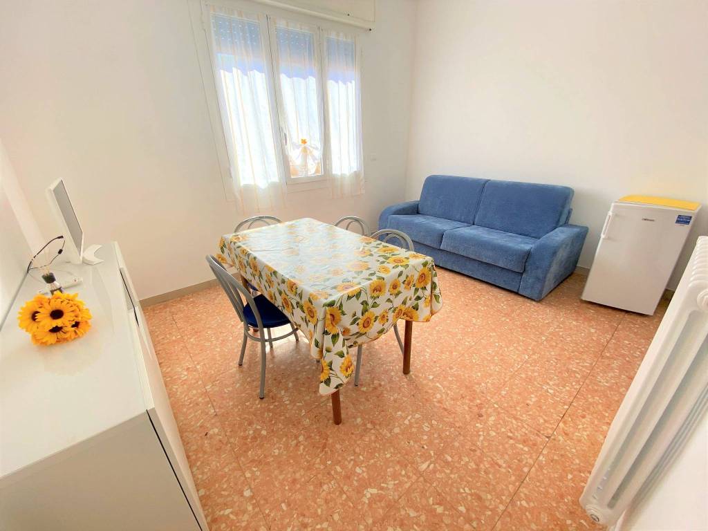 Appartamento in affitto a Taggia, 2 locali, Trattative riservate | CambioCasa.it