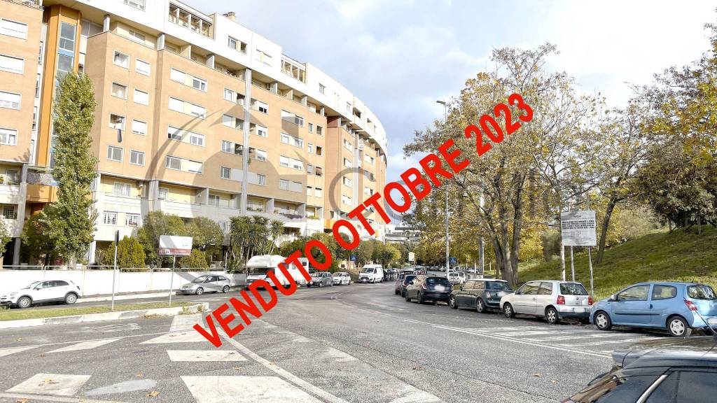 Appartamento in vendita a Roma, 1 locali, zona Zona: 21 . Laurentina, prezzo € 185.000 | CambioCasa.it