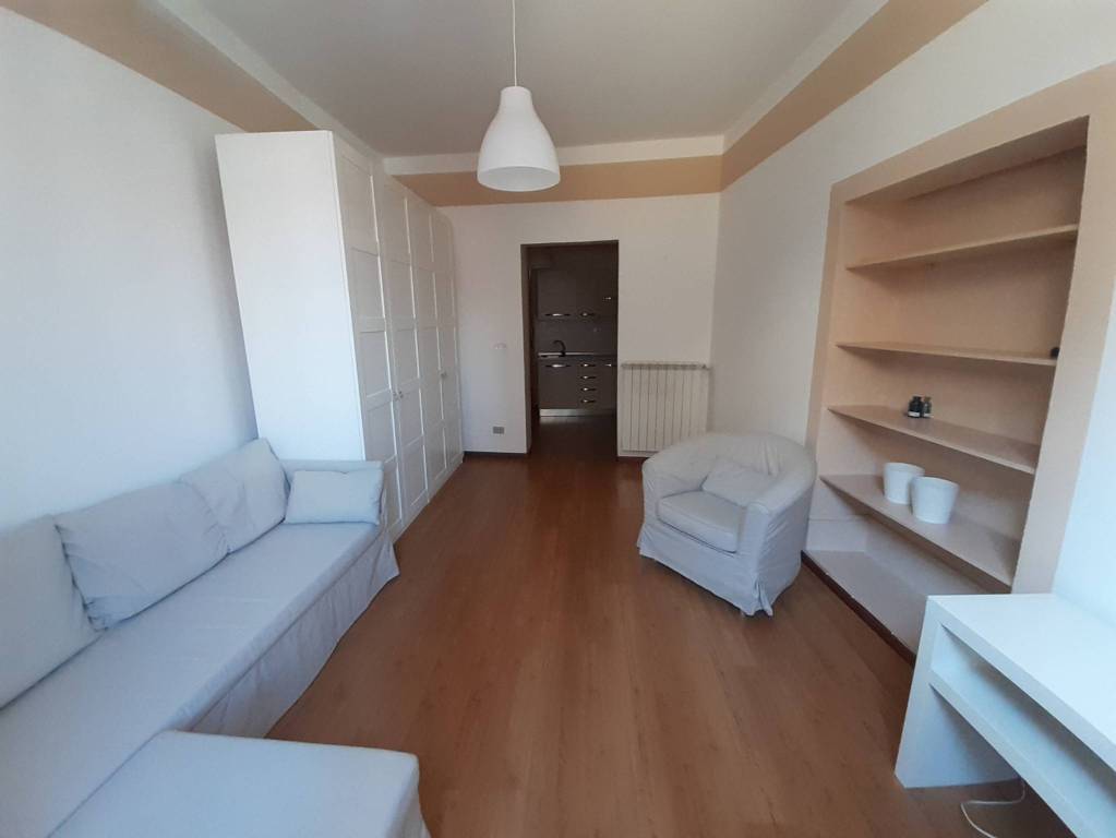 Appartamento in affitto a Pinerolo, 2 locali, prezzo € 350 | PortaleAgenzieImmobiliari.it
