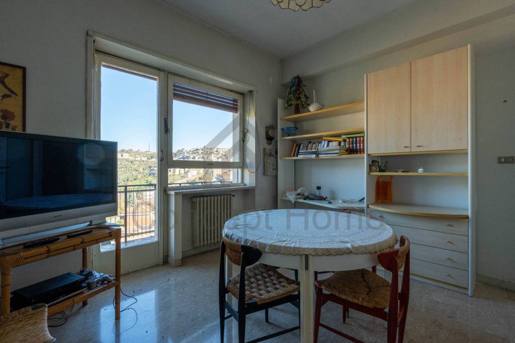 Appartamento in vendita a Segni, 3 locali, prezzo € 110.000 | CambioCasa.it