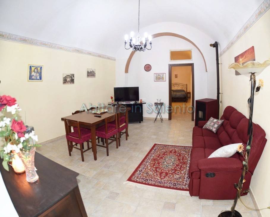 Appartamento in vendita a Alessano, 3 locali, prezzo € 45.000 | CambioCasa.it