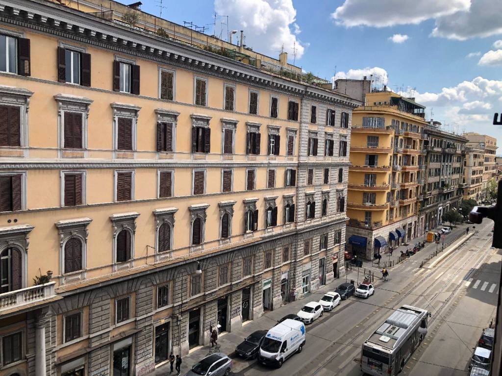 Appartamento in vendita a Roma, 3 locali, zona Zona: 7 . Esquilino, San Lorenzo, Termini, prezzo € 379.000 | CambioCasa.it