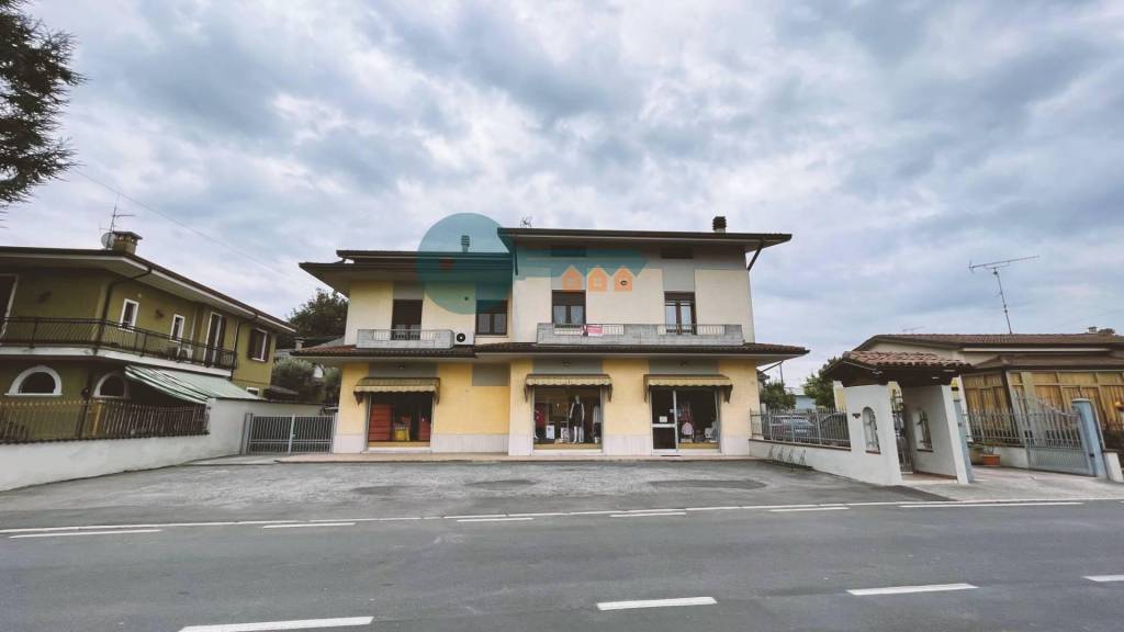 Negozio / Locale in vendita a Calvisano, 1 locali, prezzo € 160.000 | PortaleAgenzieImmobiliari.it